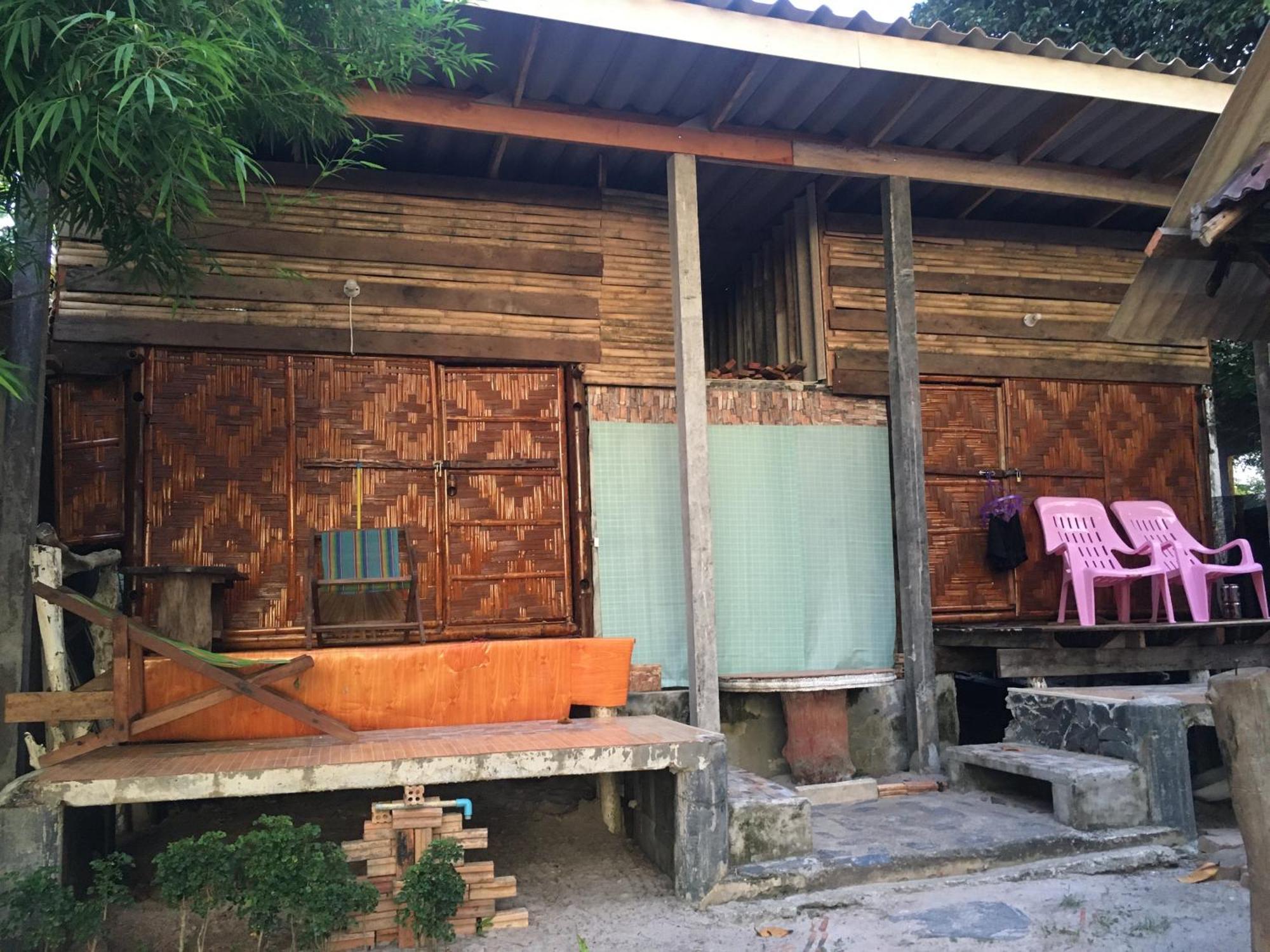 Hotel Relax Beach House à Ko Lanta Extérieur photo