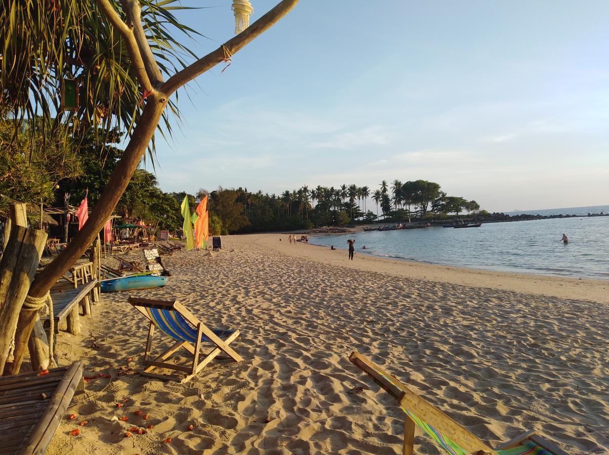 Hotel Relax Beach House à Ko Lanta Extérieur photo